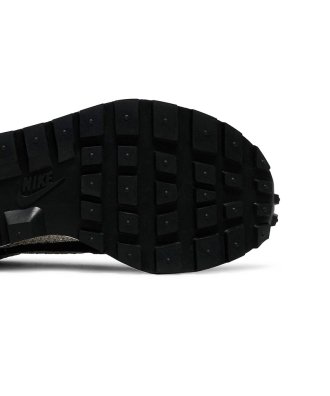 Sacai X Vaporwaffle Sp String Villain Red,NIKE WAFFLE,NIKE SHOES