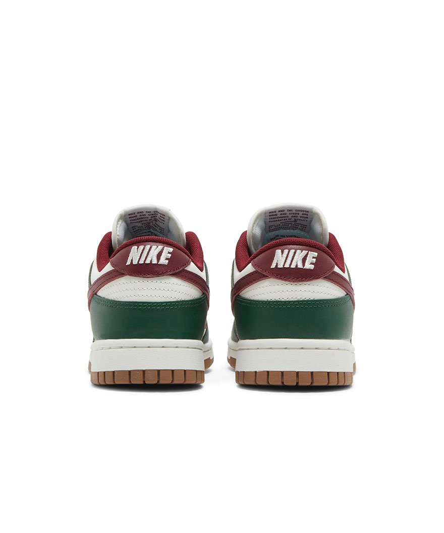 Dunk Low Gorge Green Team Red,SB DUNK LOW,SB DUNK,NIKE SHOES