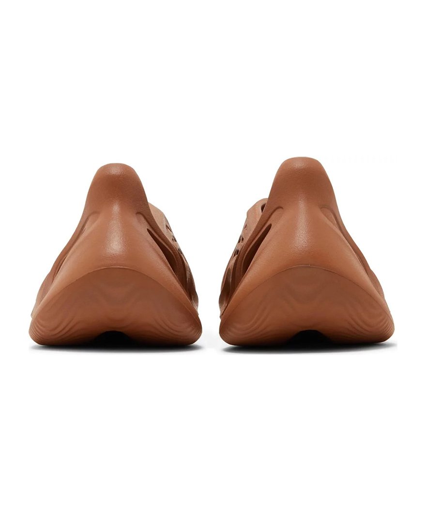 Yeezy Foam Runner Clay Red,YEEZY FOAM RUNNER,YEEZY